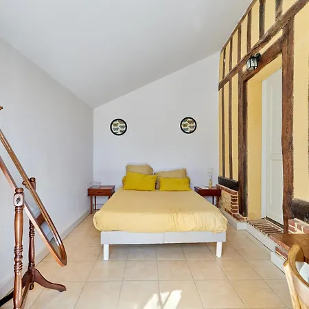 Le De La Fontaine Ruante - Grand Jardin 度假居 *